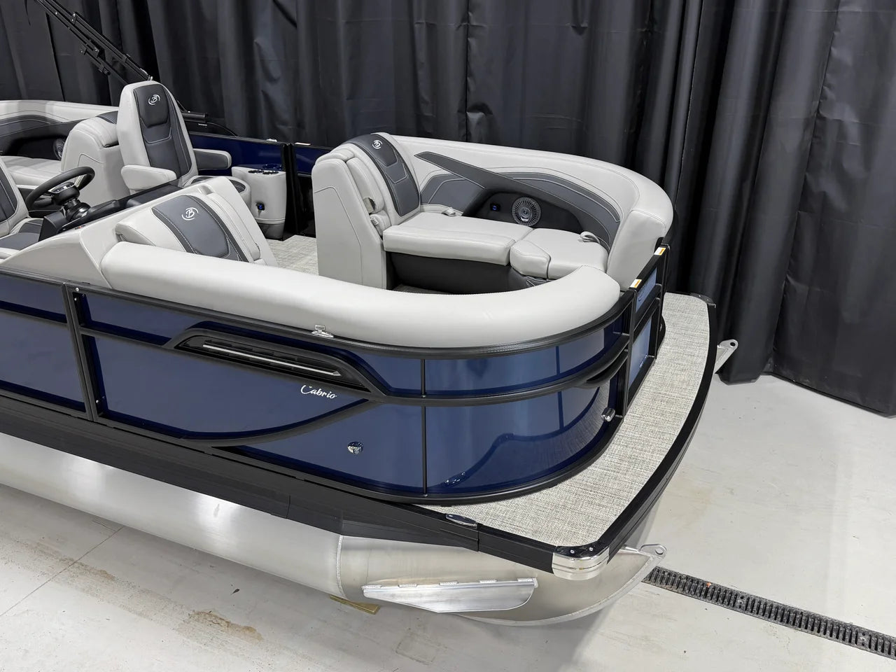 2027 Barletta CABRIO22QC 22.0 feet, Crosslake, Minnesota #7
