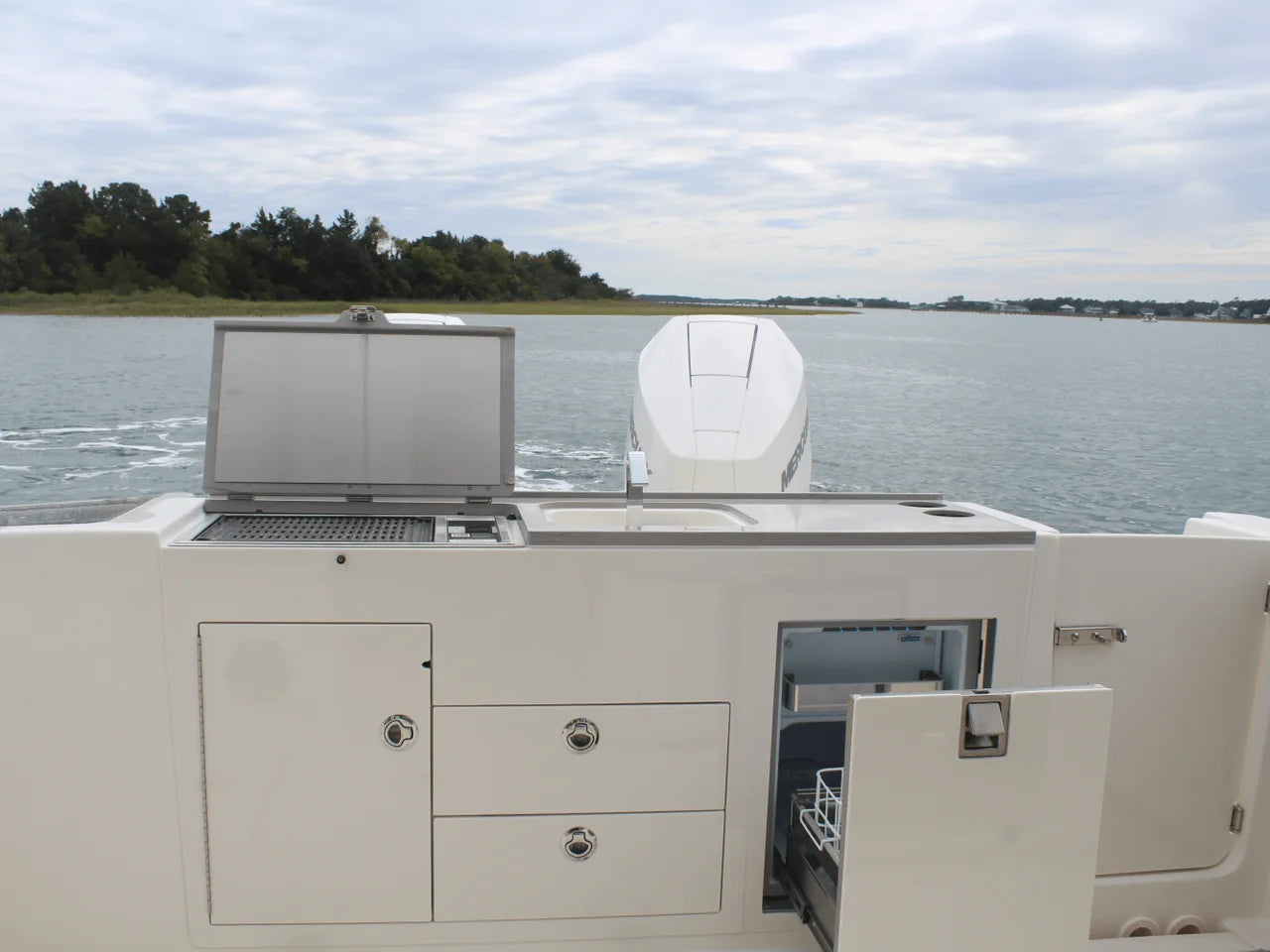 2026 Boston Whaler 330 Vantage 33.0 feet, Charleston, SC #20