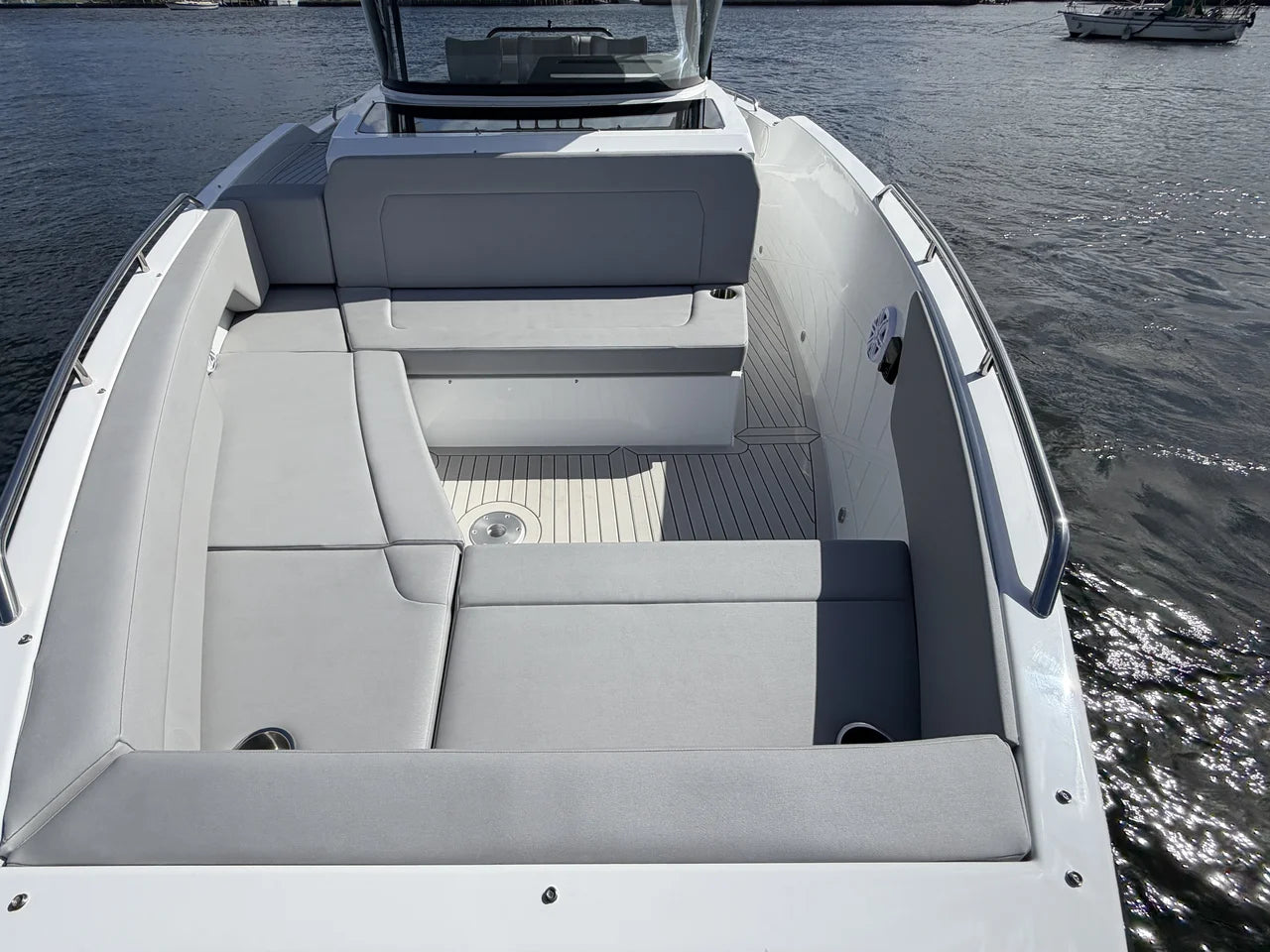 2026 Cruisers Yachts 38 VTR 38.0 feet, Pompano Beach, Florida #39