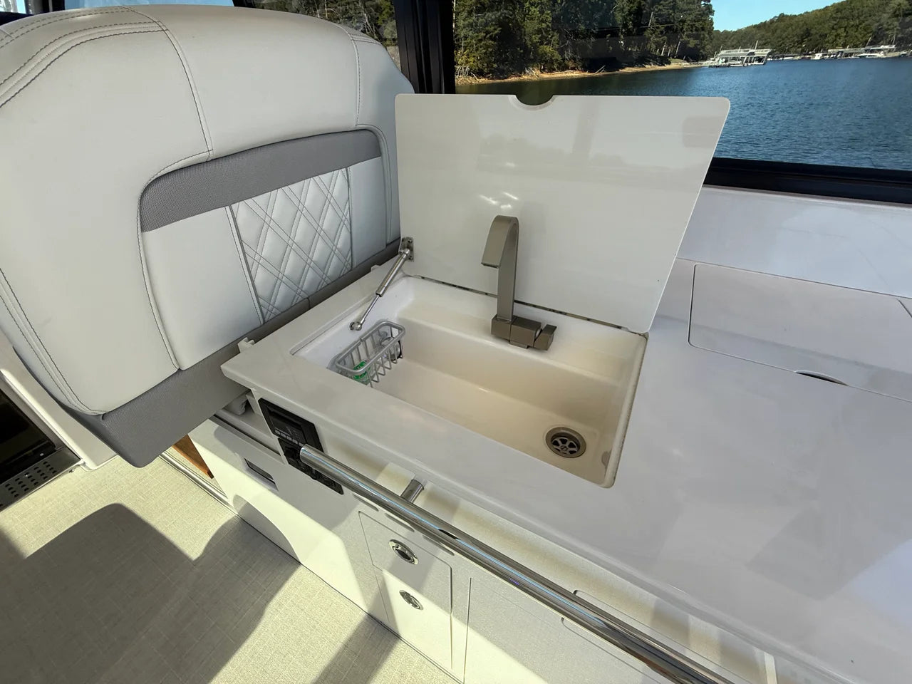 2021 Regal 36 GRANDE COUPE 36.0 feet, Cumming, GA #25