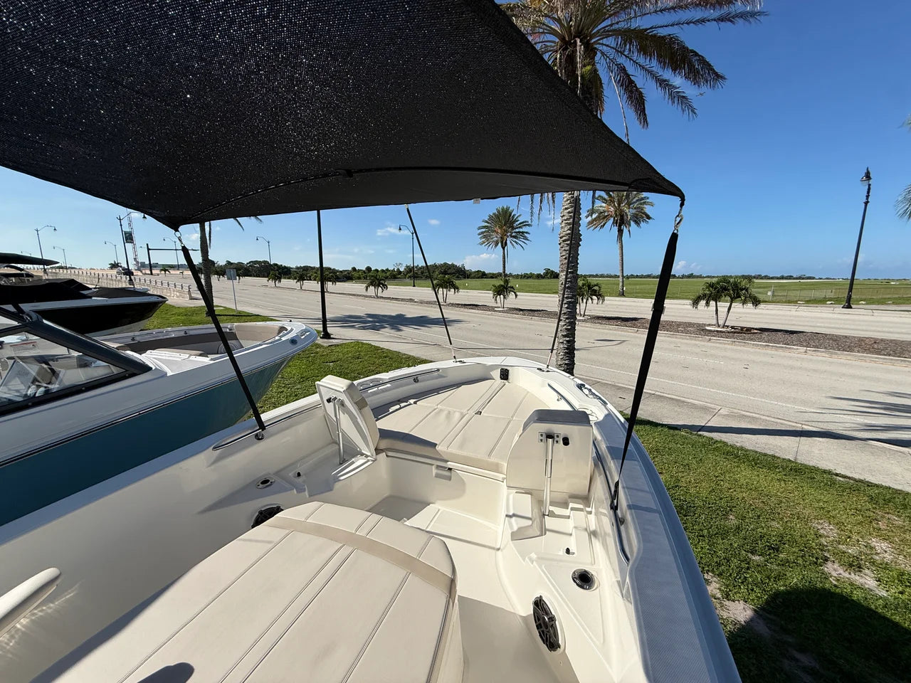 2027 Boston Whaler 250 Dauntless 25.0 feet, Venice, Florida #17