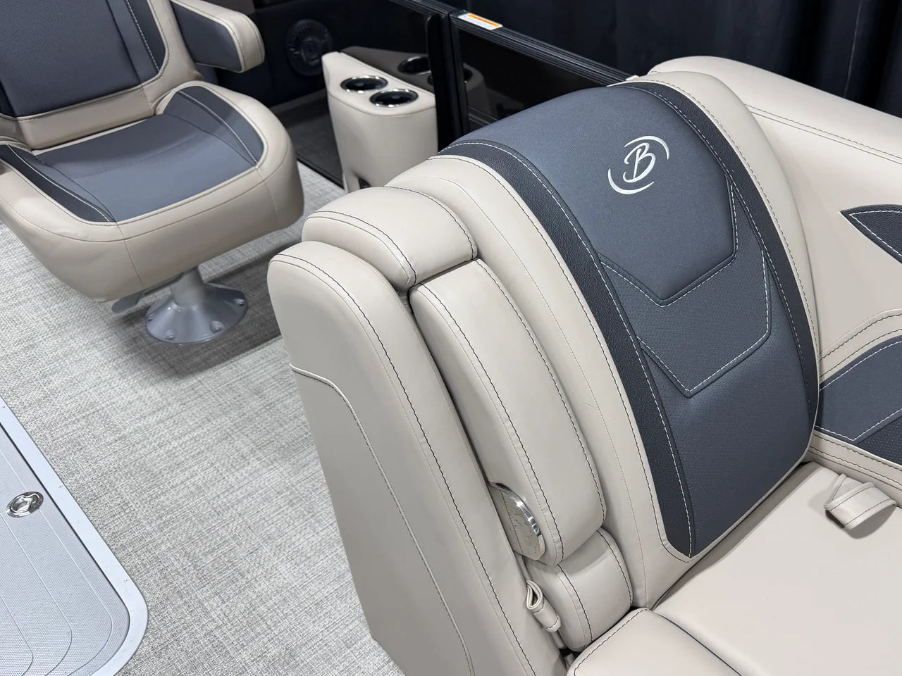 2027 Barletta CABRIO22UC 22.0 feet, Crosslake, Minnesota #27
