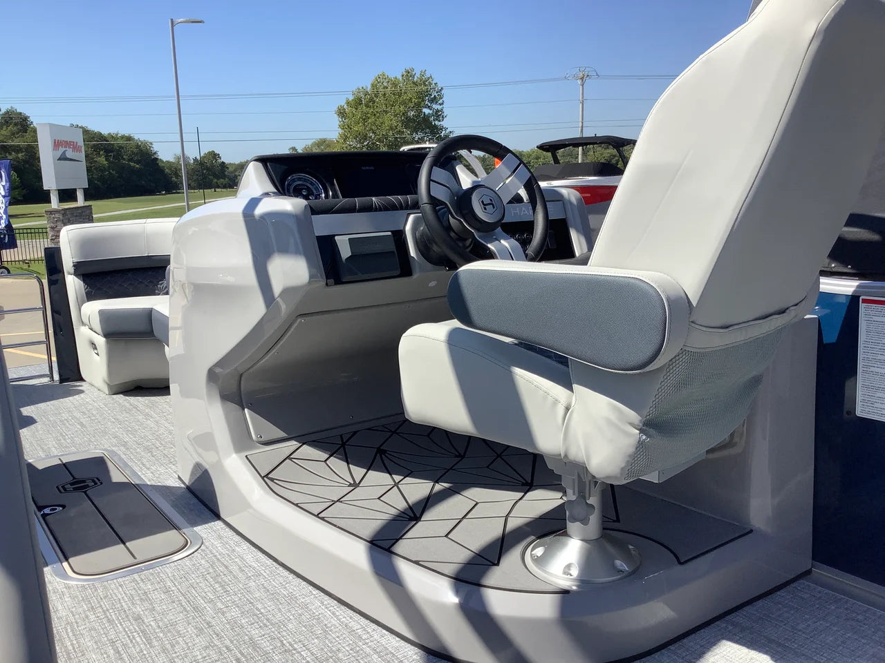 2026 Harris 230 Grand Mariner 23.0 feet, Monkey Island, OK #26