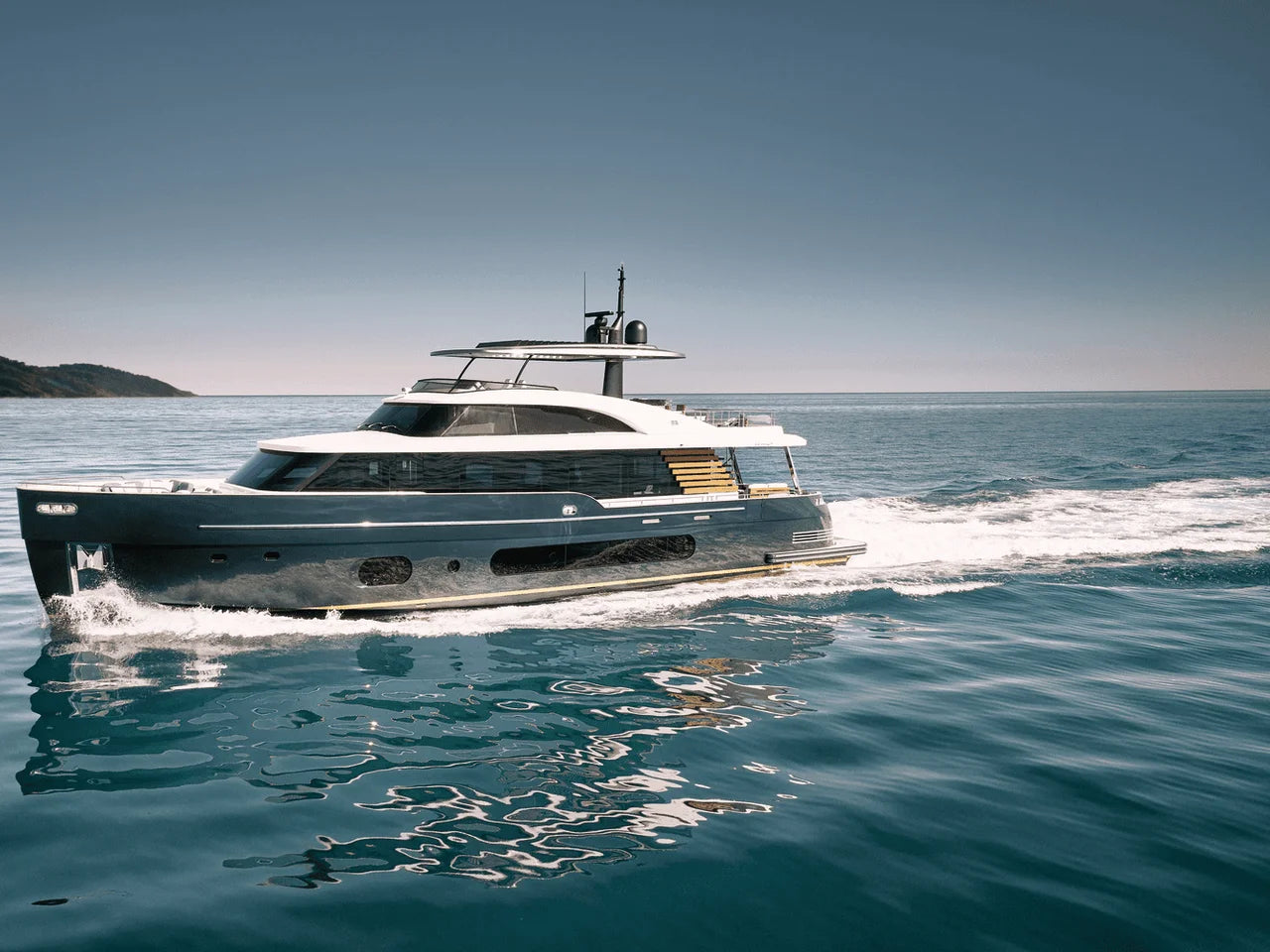 2026 Azimut Magellano 66 66.0 feet, Inuvik, Northwest Territories #1