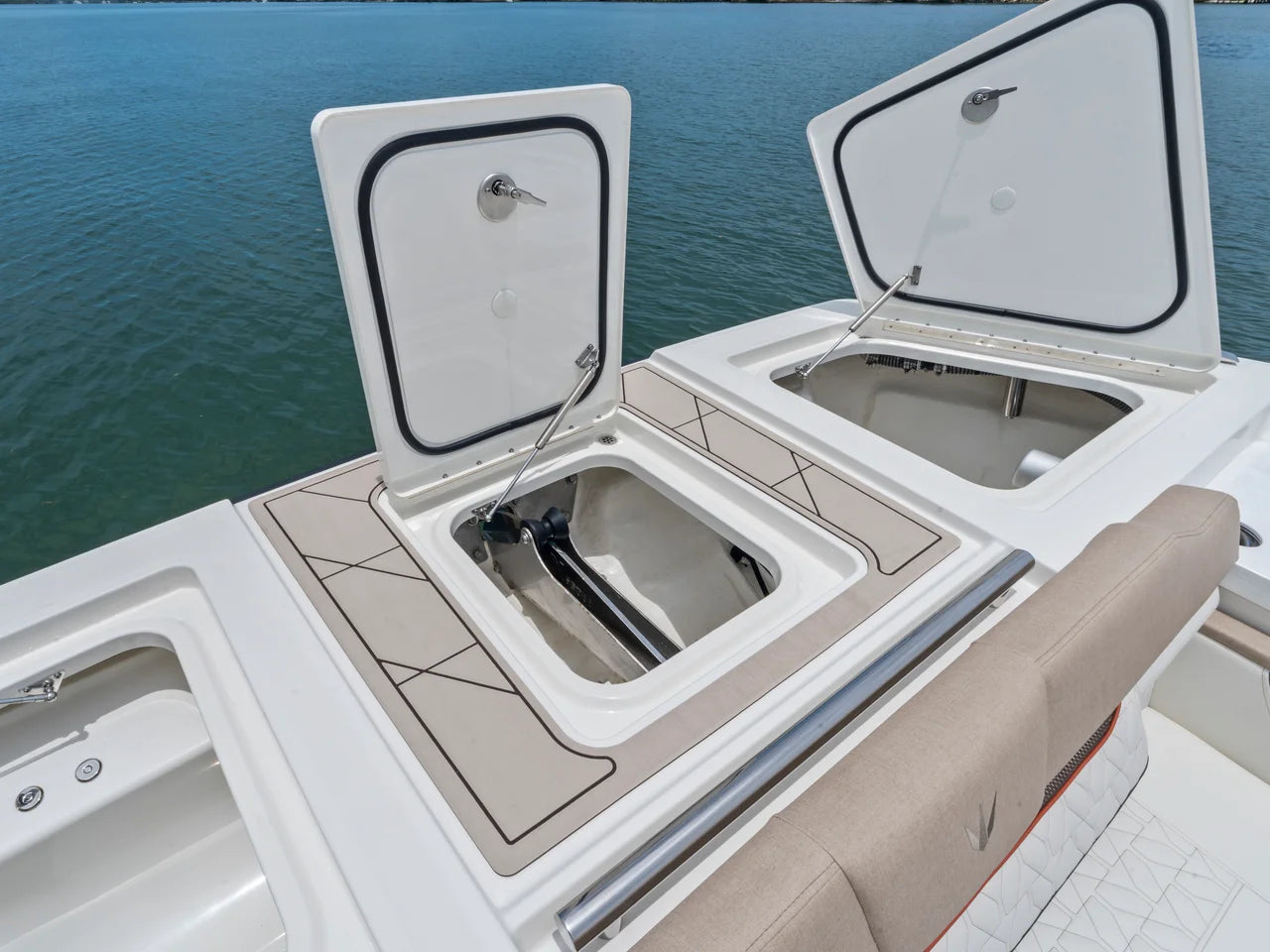 2027 Ducari 37 XIV 37.0 feet, Dania Beach, Florida #62