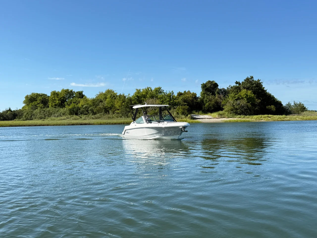 2027 Boston Whaler 240 Vantage 24.0 feet, Wrightsville Beach, North Carolina #6