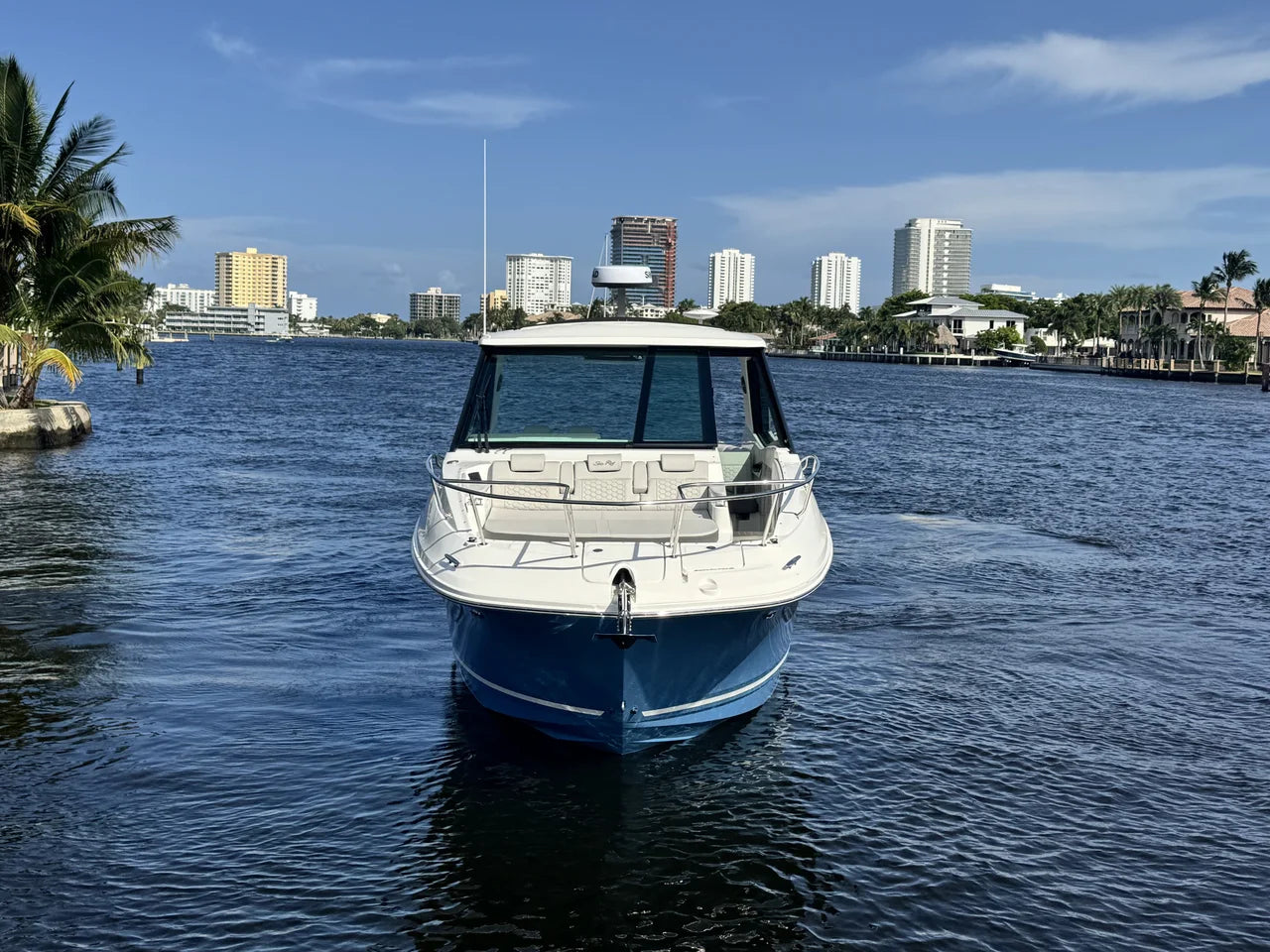 2027 Sea Ray Sundancer 320 Outboard 32.0 feet, Pompano Beach, Florida #4