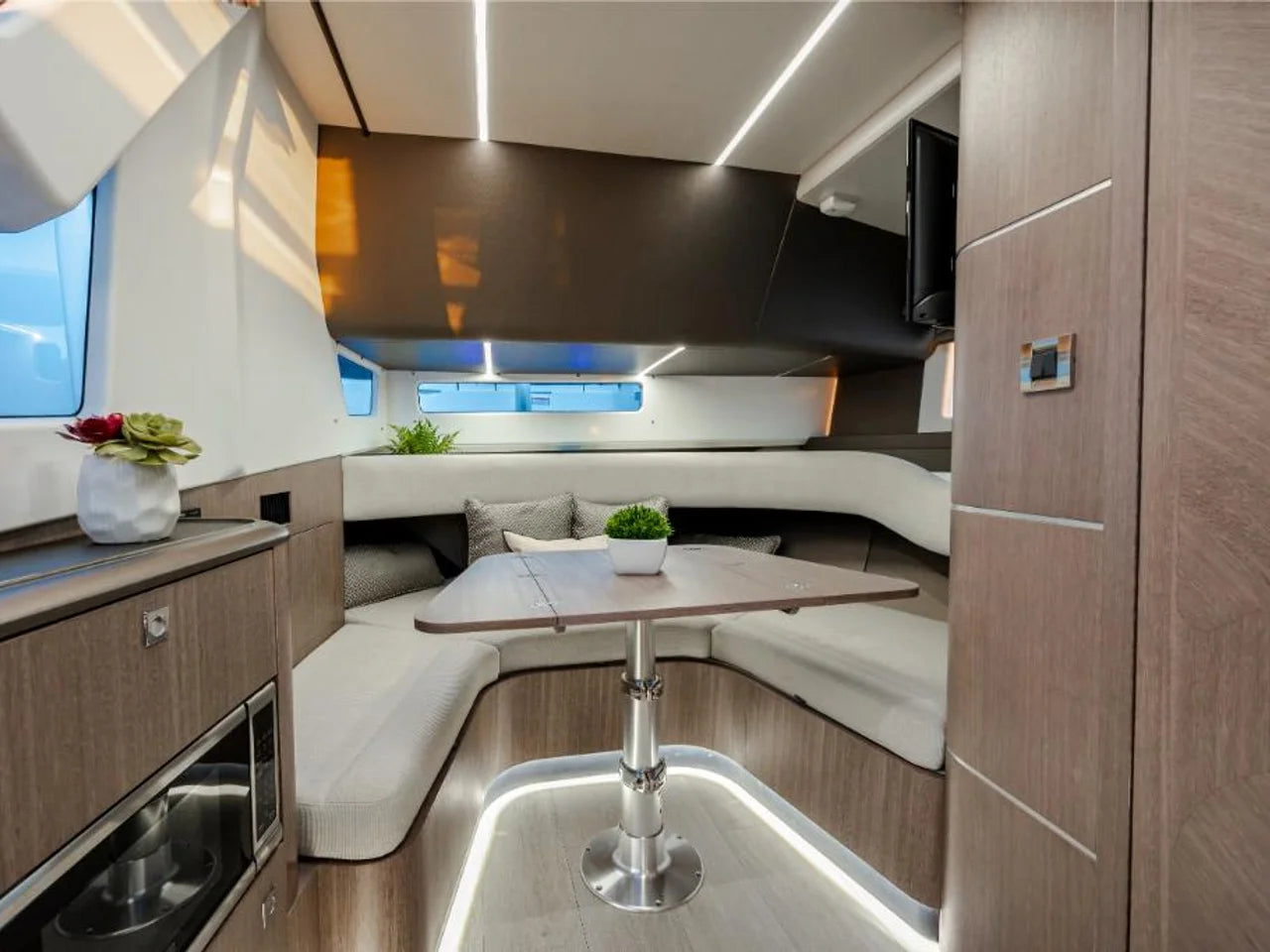 2026 Galeon 375 GTO 37.0 feet, Inuvik, Northwest Territories #17