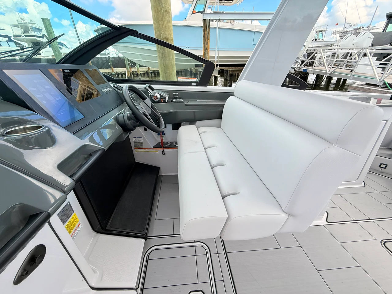 2023 Aviara AV32 Outboard 32.0 feet, St Petersburg, FL #44
