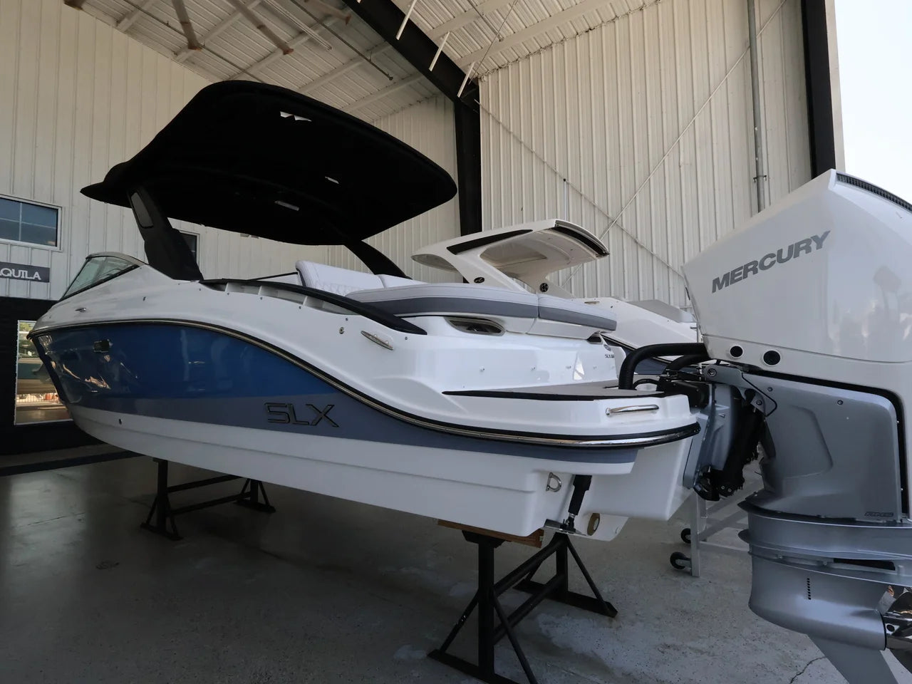 2026 Sea Ray SLX 280 Outboard