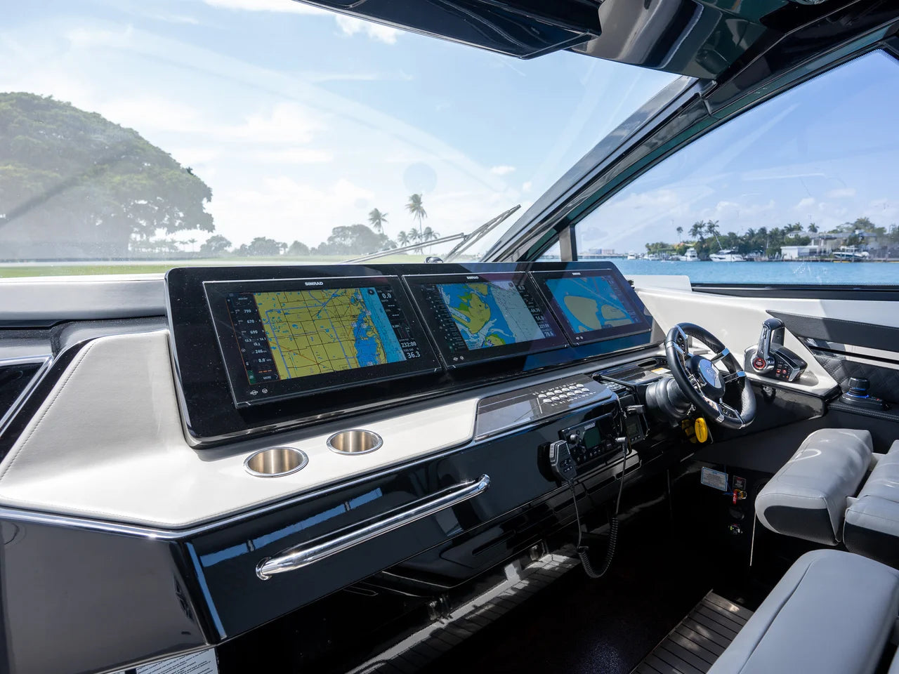 2024 Cruisers Yachts 50 GLS 50.0 feet, Miami, FL #25