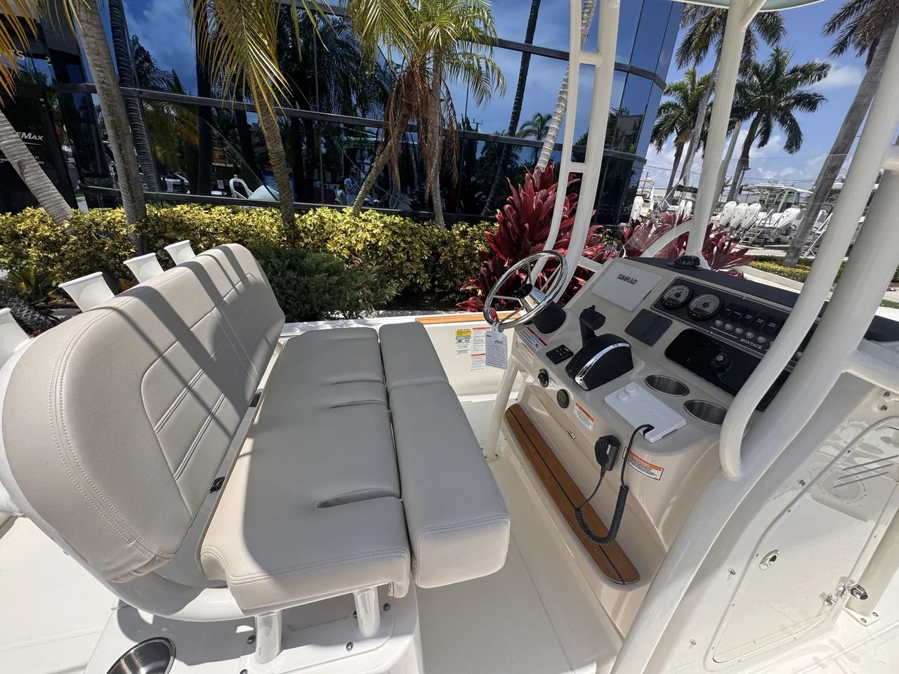 2027 Boston Whaler 210 Montauk 21.0 feet, Jupiter, Florida #18