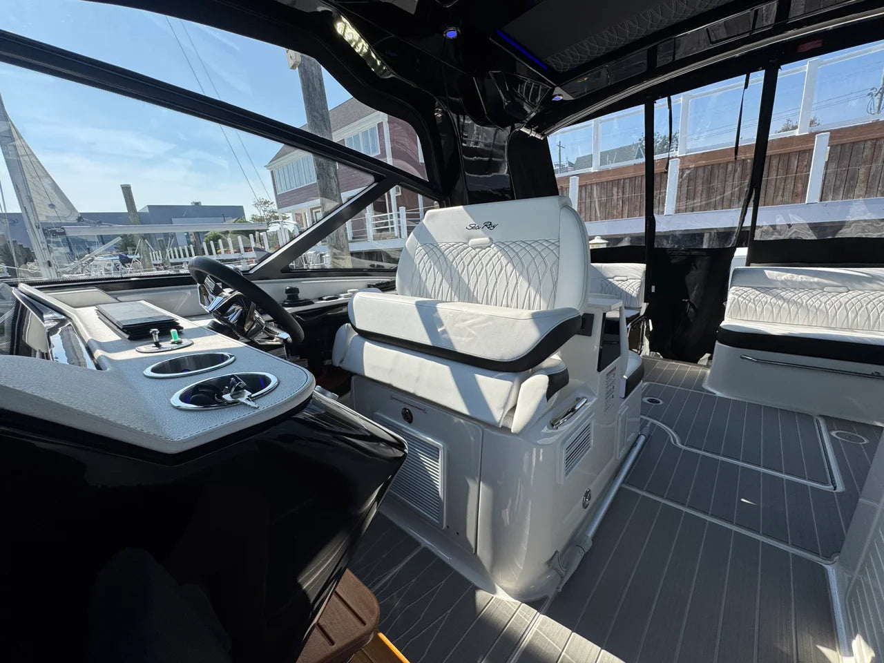 2025 Sea Ray 370 SUNDANCER OB 39.0 feet, Somers Point, New Jersey #22