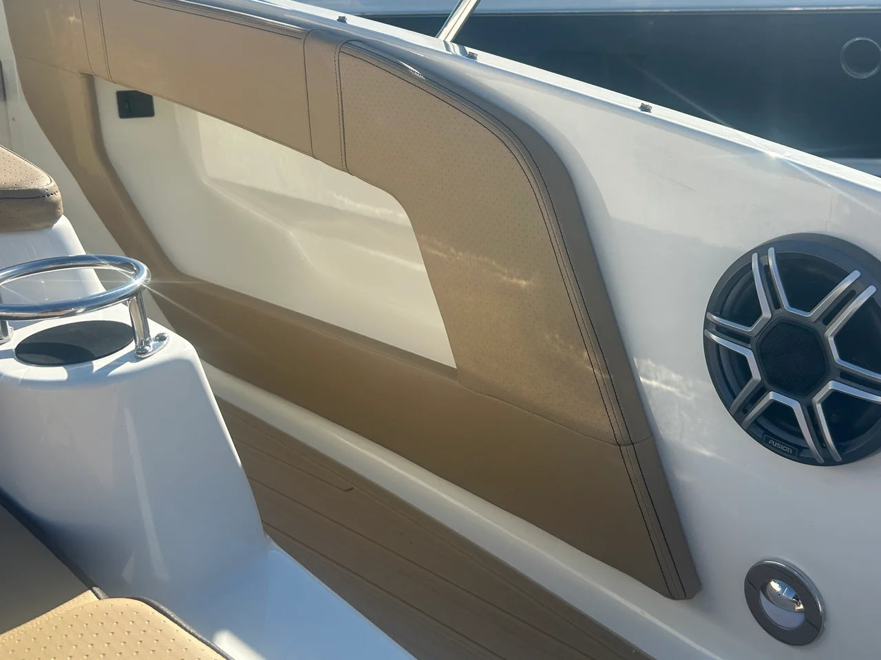 2026 Sea Ray Sundancer 320 Outboard 32.0 feet, Grasonville, MD #44