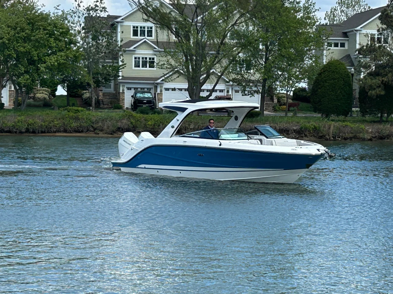 2026 Sea Ray SLX 310 Outboard 31.0 feet, Grasonville, MD #3