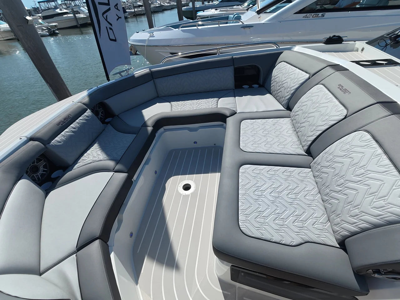 2027 Galeon 375 GTO 37.0 feet, Somers Point, New Jersey #37