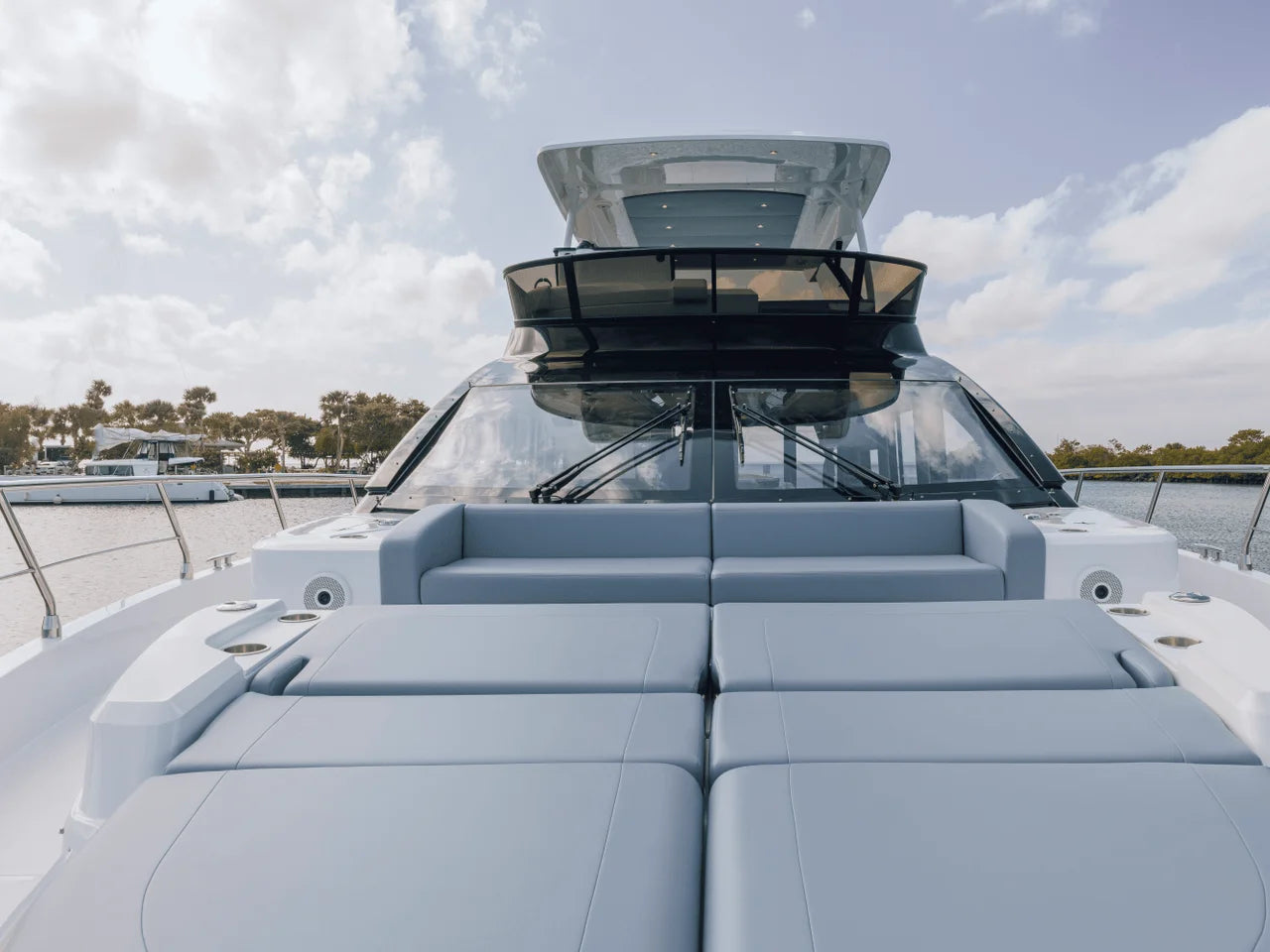 2027 Cruisers Yachts 57 FLY 57.0 feet, Naples, Florida #55