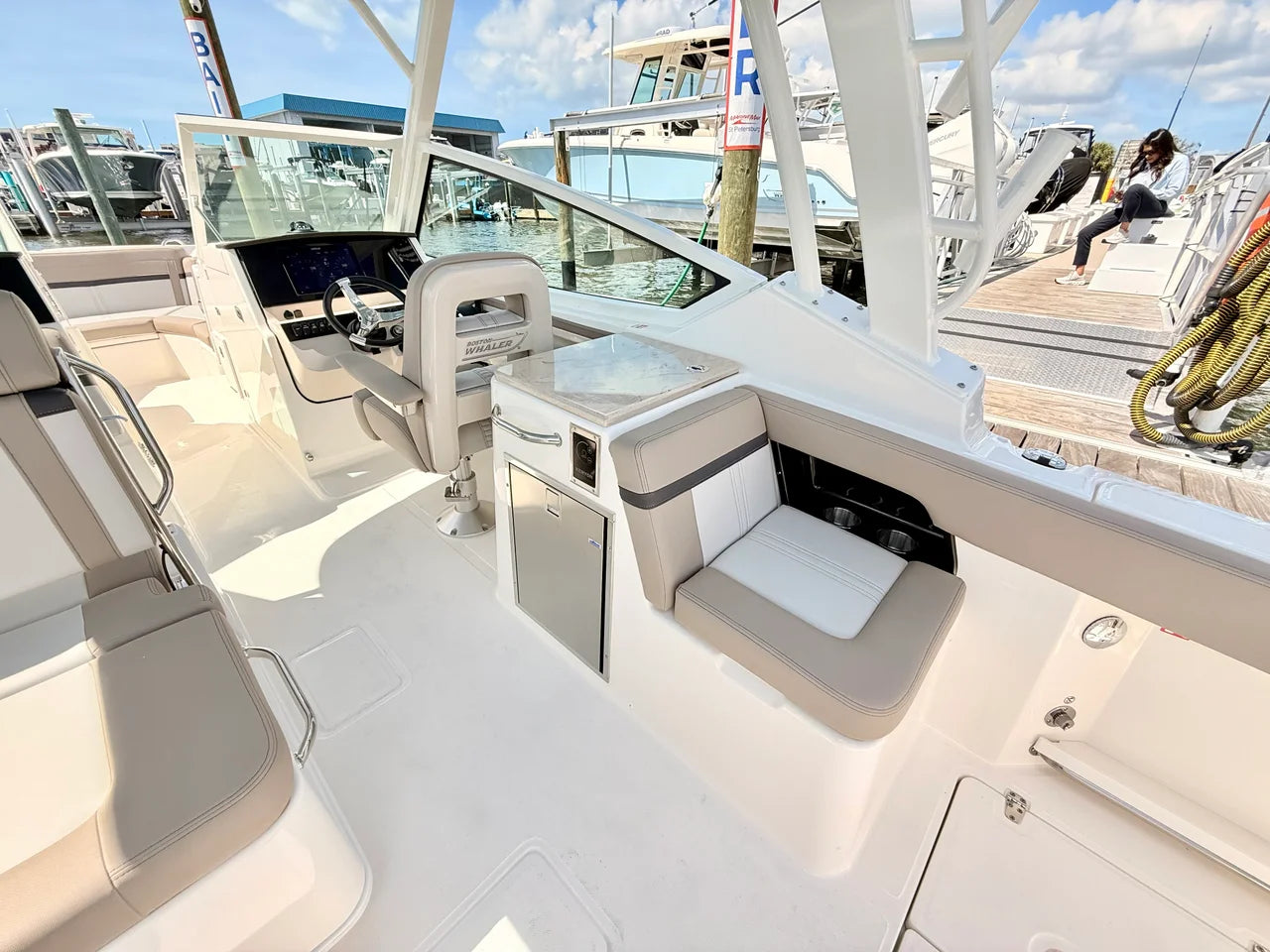 2026 Boston Whaler 280 Vantage 28.0 feet, Naples, Florida #42