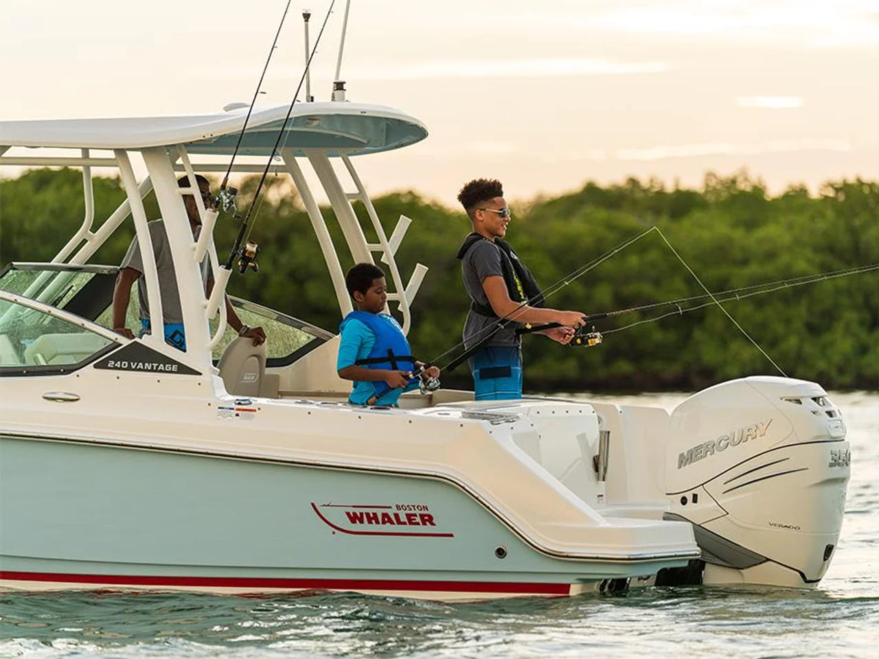 2026 Boston Whaler 240 Vantage 24.0 feet, Naples, Florida #61