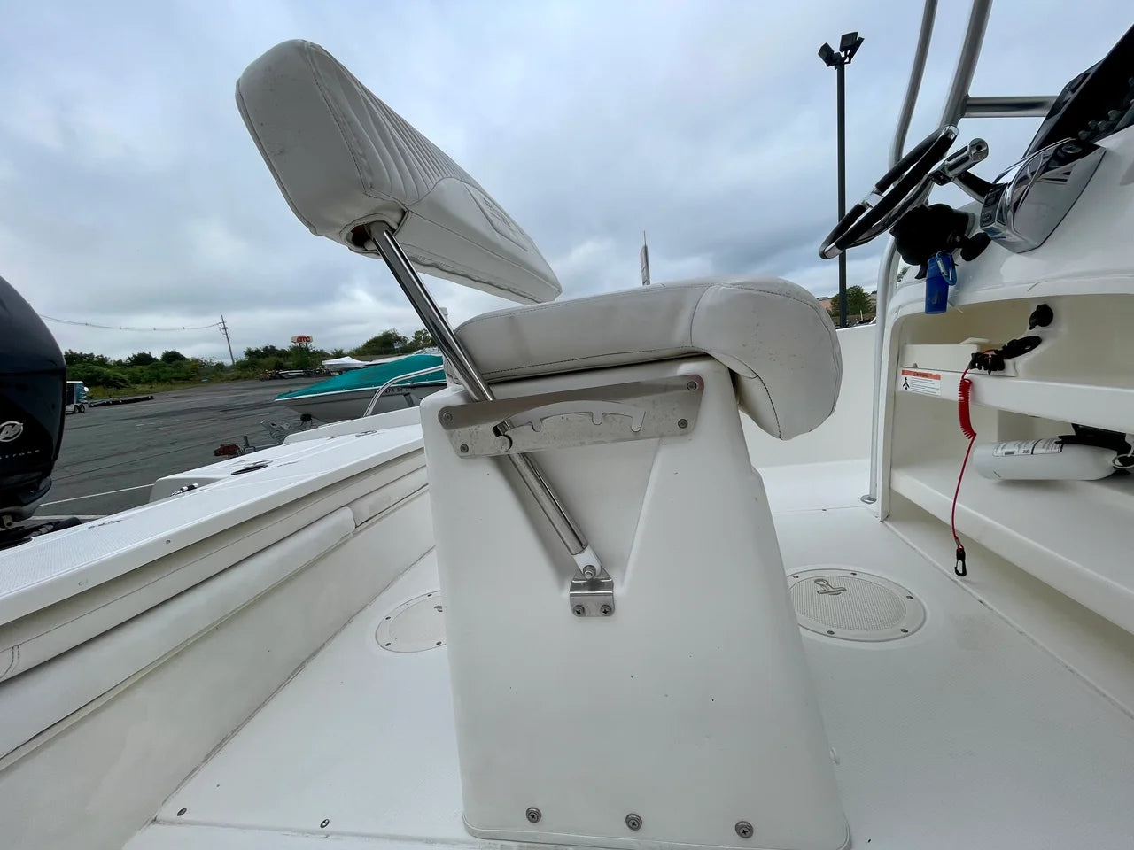 2013 Boston Whaler 230 DAUNTLESS 23.0 feet, Danvers, Massachusetts #10