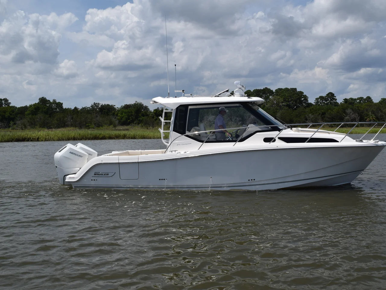2026 Boston Whaler 325 Conquest 32.0 feet, Thunderbolt, GA #1