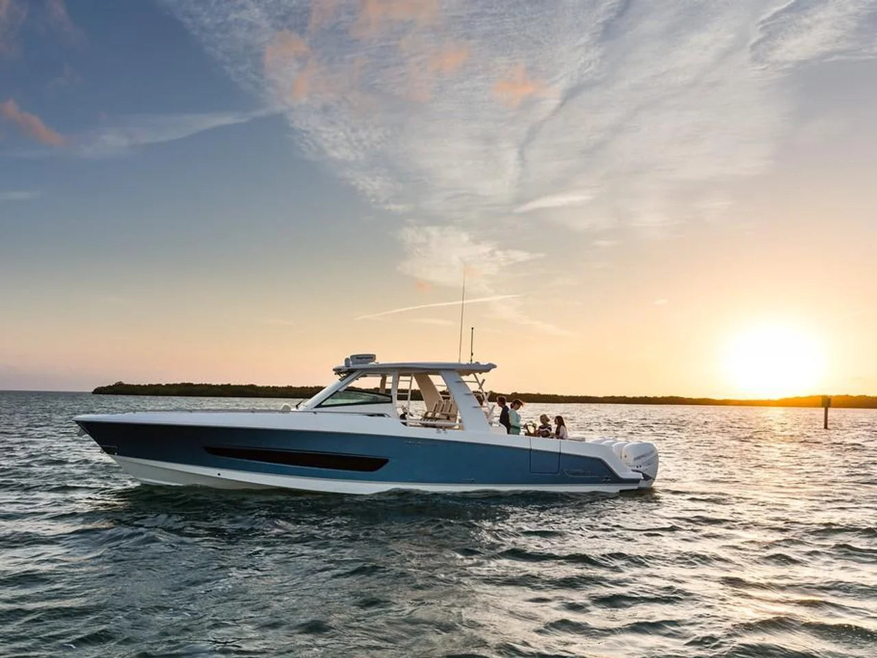 2026 Boston Whaler 420 Outrage 42.0 feet, Inuvik, Northwest Territories #2