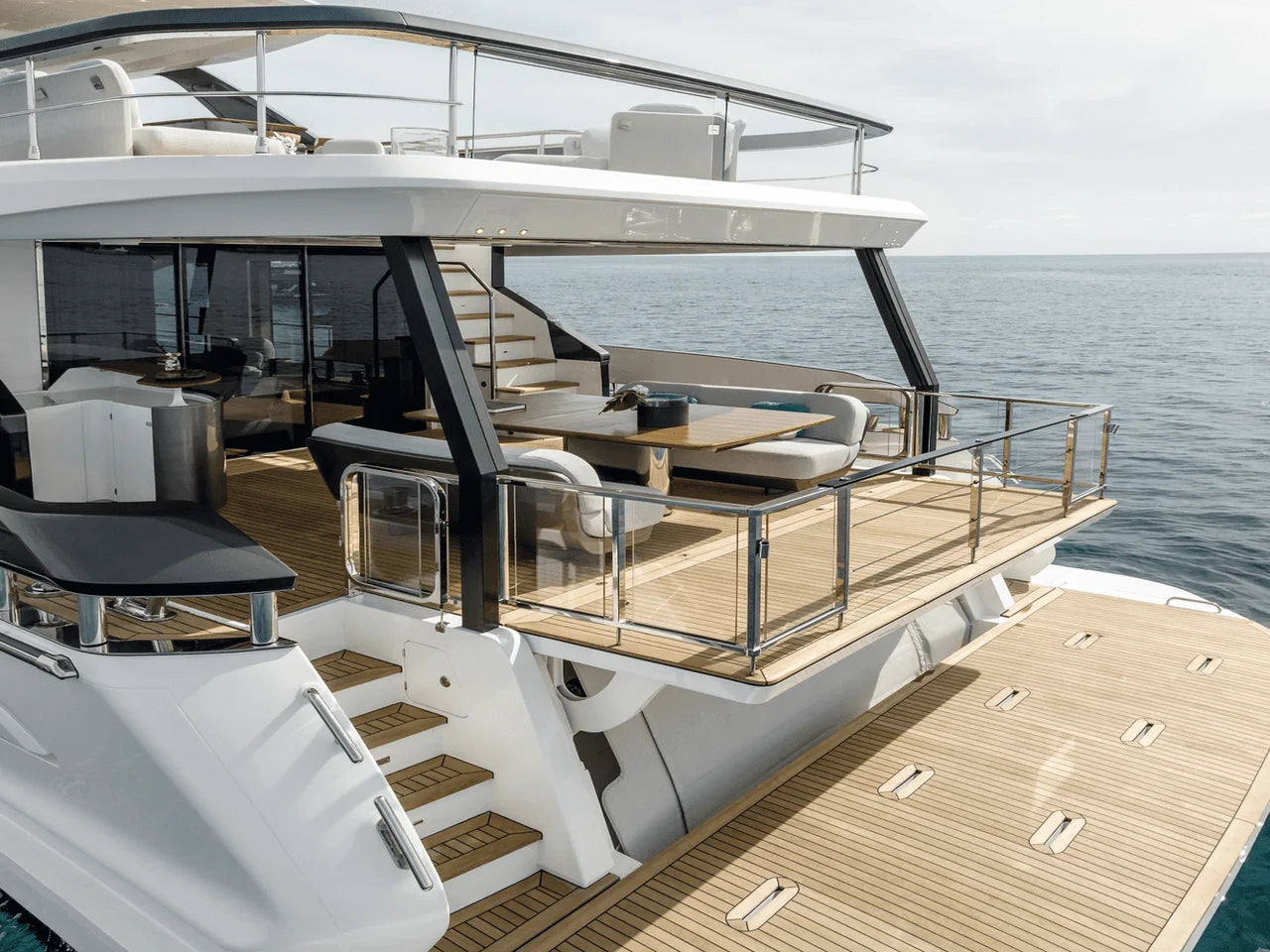 2026 Azimut Grande 26M 85.0 feet, Inuvik, Northwest Territories #16