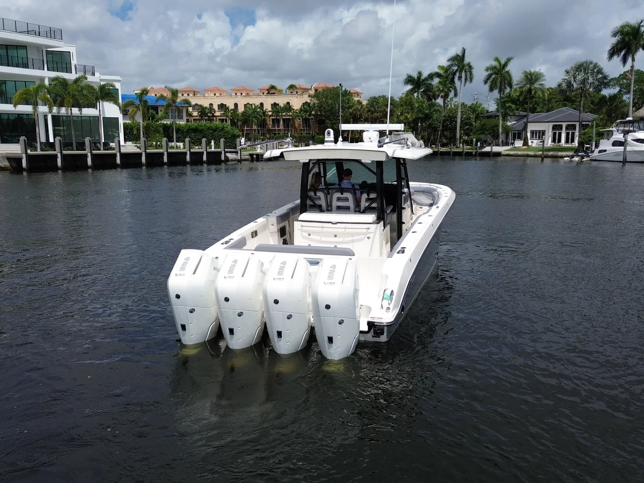 2027 Boston Whaler 380 Outrage 38.0 feet, Pompano Beach, Florida #9