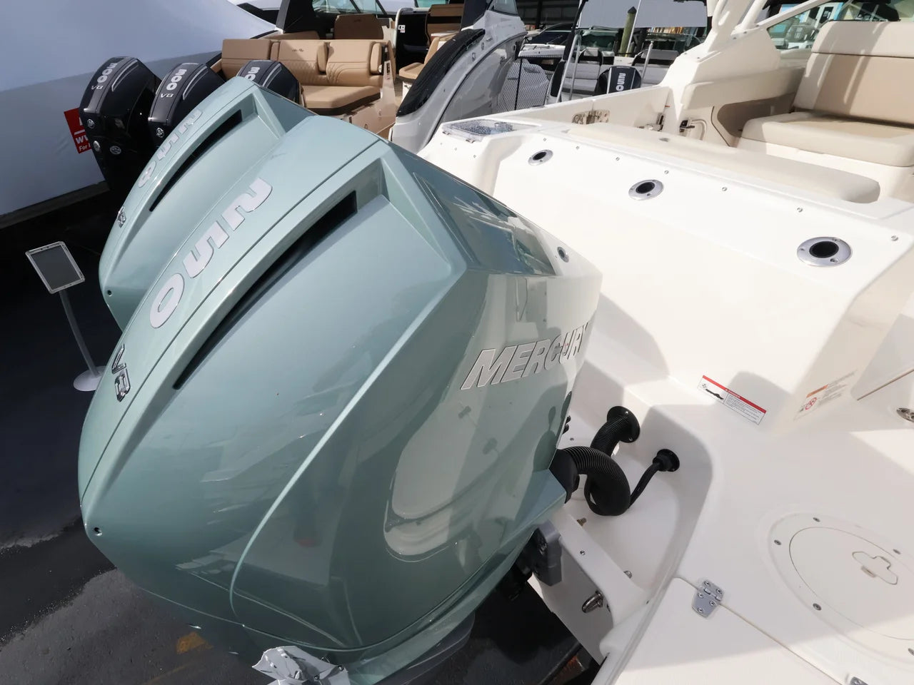 2027 Boston Whaler 280 Vantage 27.0 feet, Naples, Florida #8
