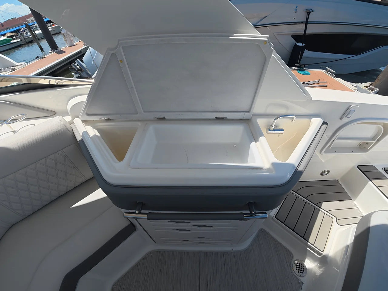 2027 Sea Ray SLX 310 Outboard 31.0 feet, Brick Township, New Jersey #20