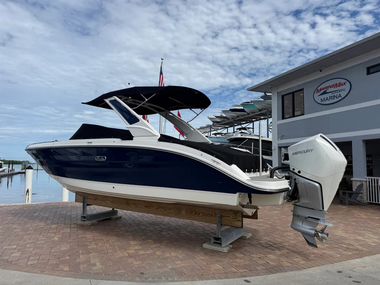 2025 Sea Ray SDX 270 Outboard 27.0 feet, Sarasota, FL #4