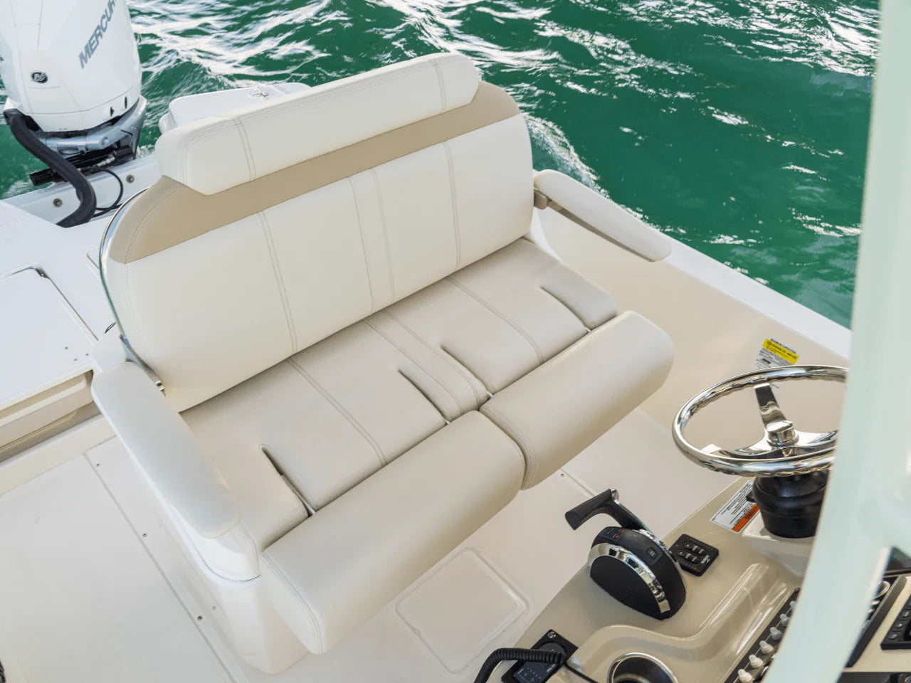 2027 Boston Whaler 250 Dauntless 25.0 feet, Seabrook, TX #54
