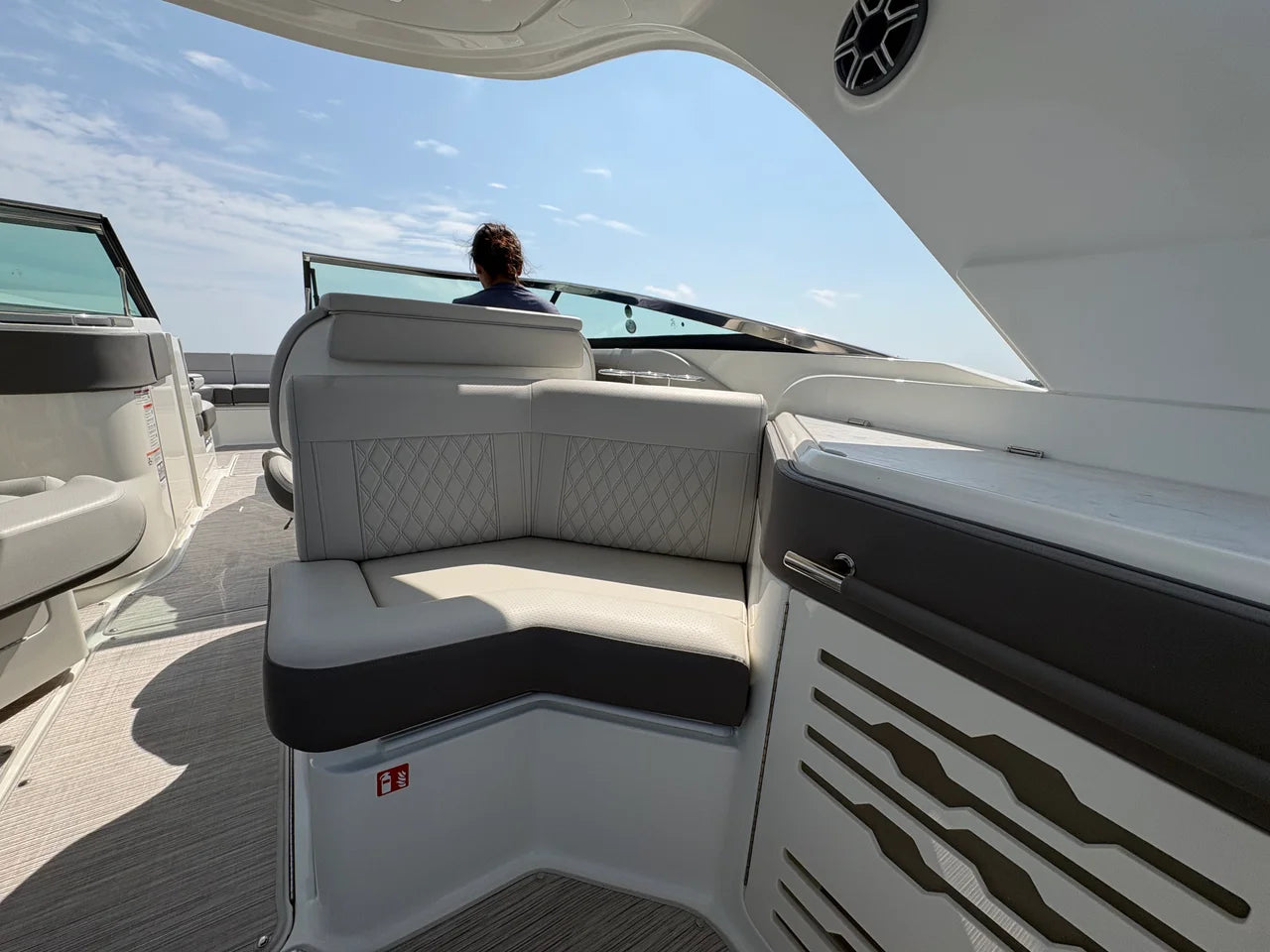 2026 Sea Ray SLX 310 Outboard 31.0 feet, Seabrook, TX #15