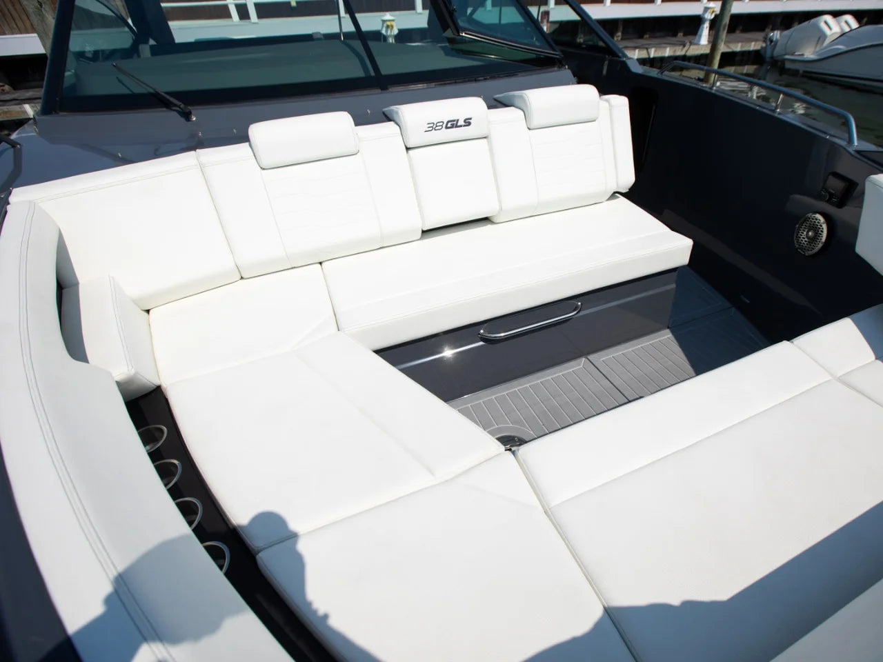 2024 Cruisers Yachts 38 GLS-OB SB 38.0 feet, Somers Point, New Jersey #78