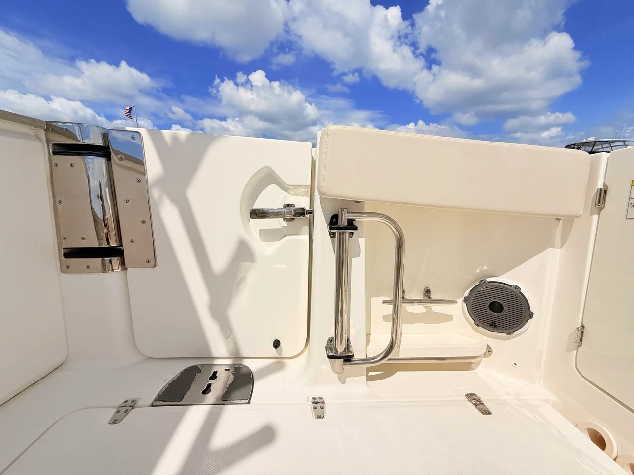 2024 Boston Whaler 320 Vantage 32.0 feet, St Petersburg, FL #29