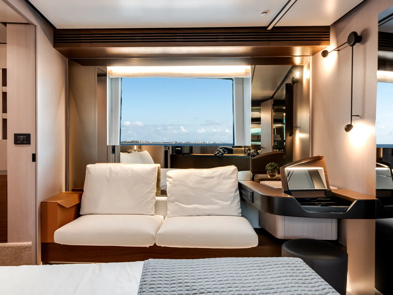 2026 Azimut S8 80.0 feet, Jupiter, Florida #42