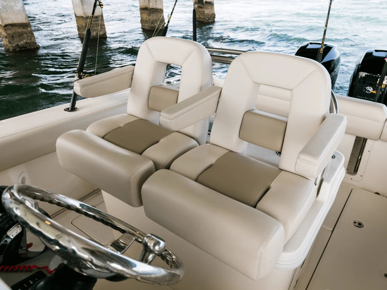 2027 Boston Whaler 250 Outrage 25.0 feet, Wrightsville Beach, North Carolina #88