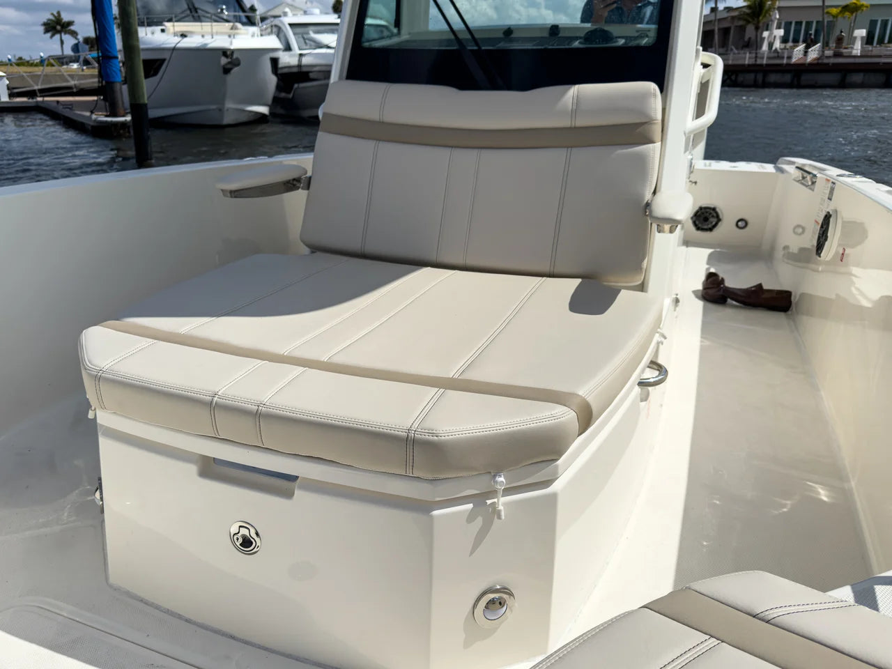 2026 Boston Whaler 280 Dauntless 28.0 feet, Fort Myers, FL #19