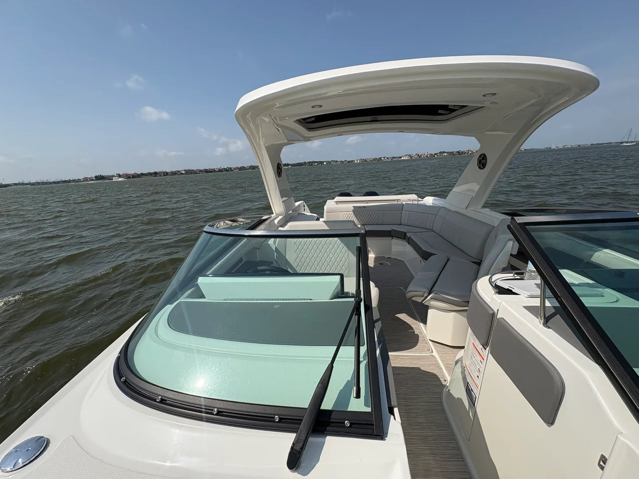 2026 Sea Ray SLX 310 Outboard 31.0 feet, Seabrook, TX #12