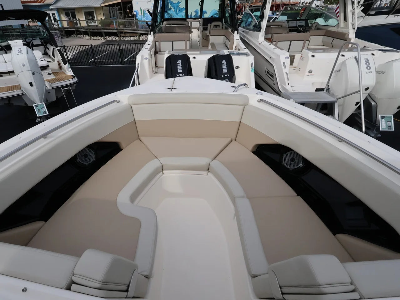 2027 Boston Whaler 280 Vantage 27.0 feet, Naples, Florida #33
