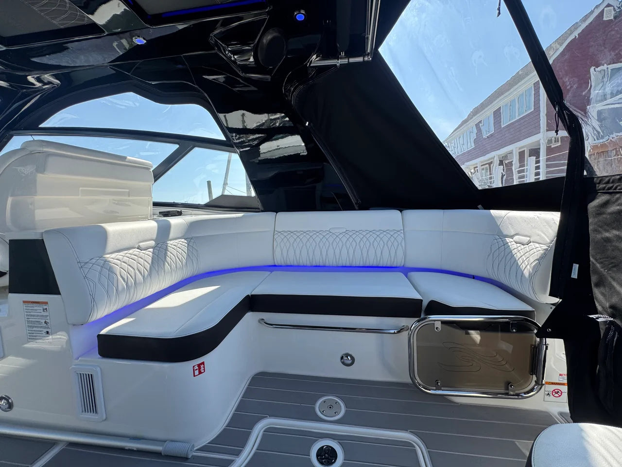 2025 Sea Ray 370 SUNDANCER OB 39.0 feet, Somers Point, New Jersey #13