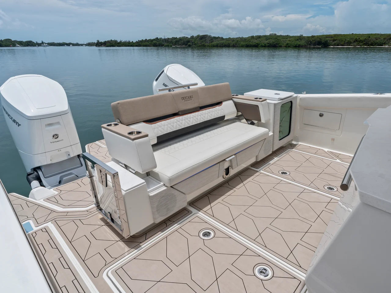 2027 Ducari 37 XIV 37.0 feet, Dania Beach, Florida #25