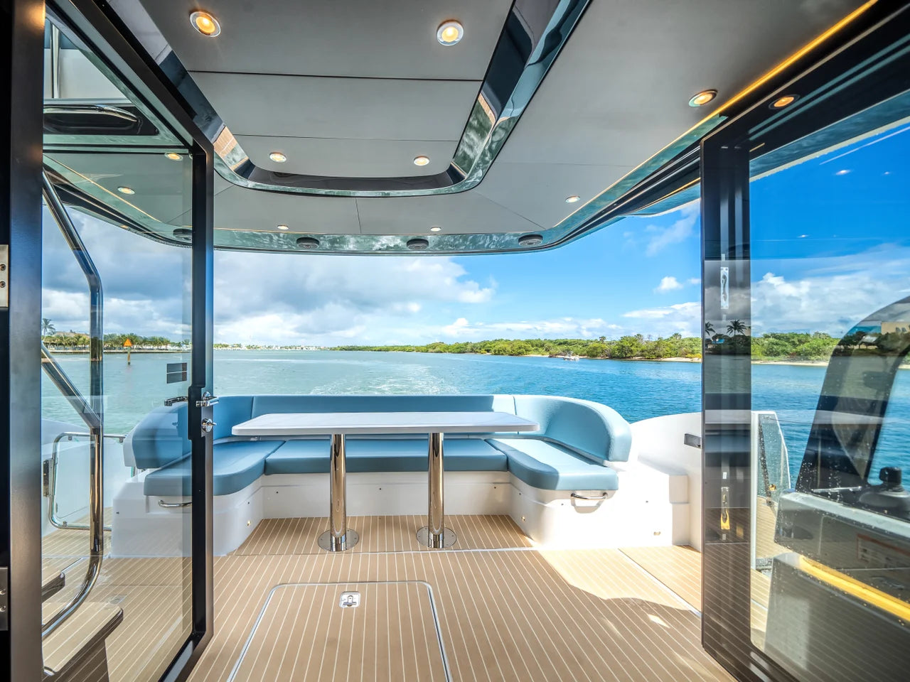2026 Cruisers Yachts 57 FLY 57.0 feet, Pompano Beach, Florida #16