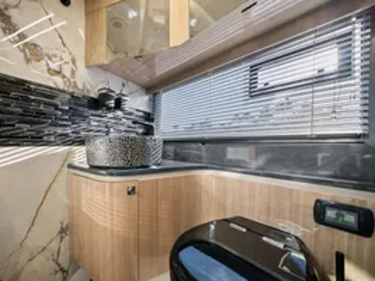 2024 Galeon 375 GTO 37.0 feet, Jupiter, Florida #9
