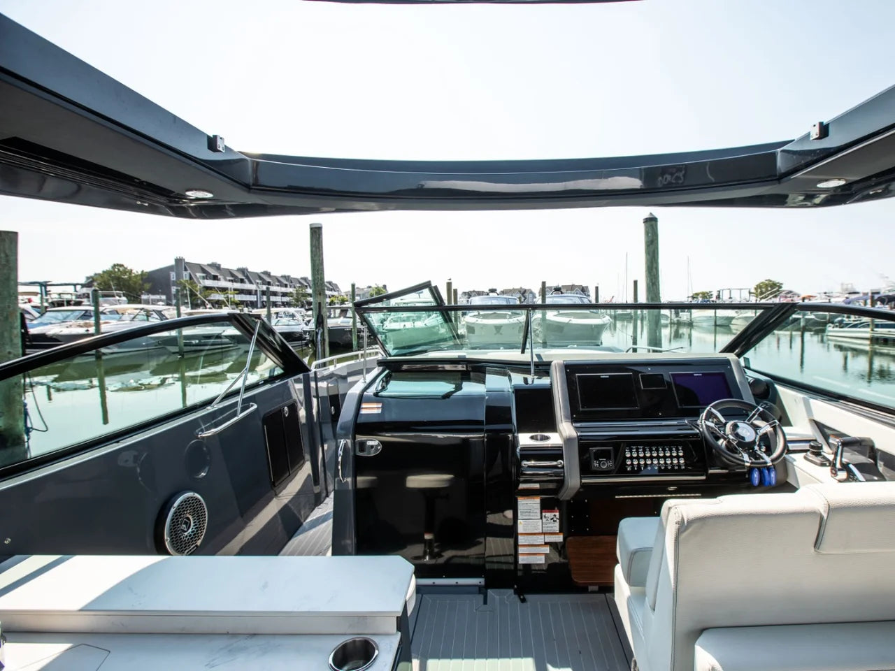 2024 Cruisers Yachts 38 GLS-OB SB 38.0 feet, Somers Point, New Jersey #33