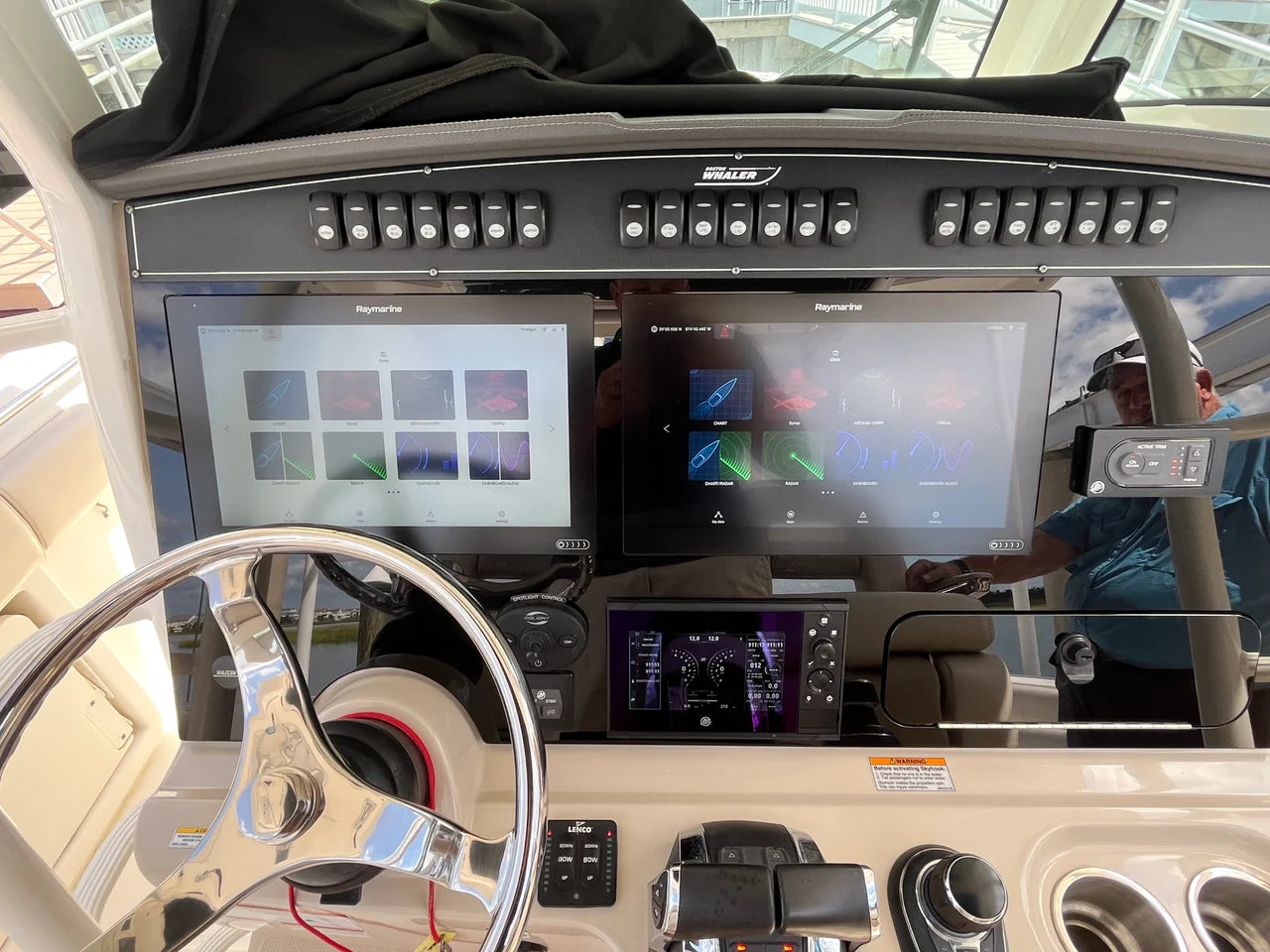 2019 Boston Whaler 330 OUTRAGE 33.0 feet, Ocean View, NJ #19