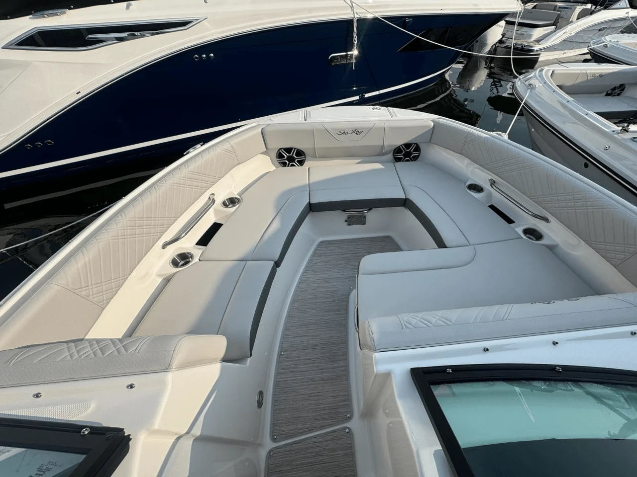 2026 Sea Ray SDX 230 Outboard 23.0 feet, Somers Point, New Jersey #27
