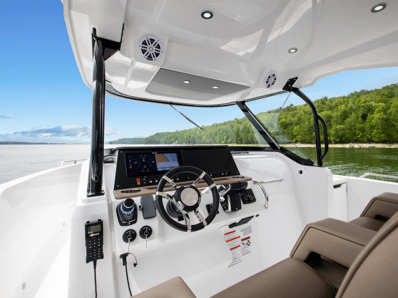 2027 Cruisers Yachts 38 VTR 38.0 feet, Miami, FL #16