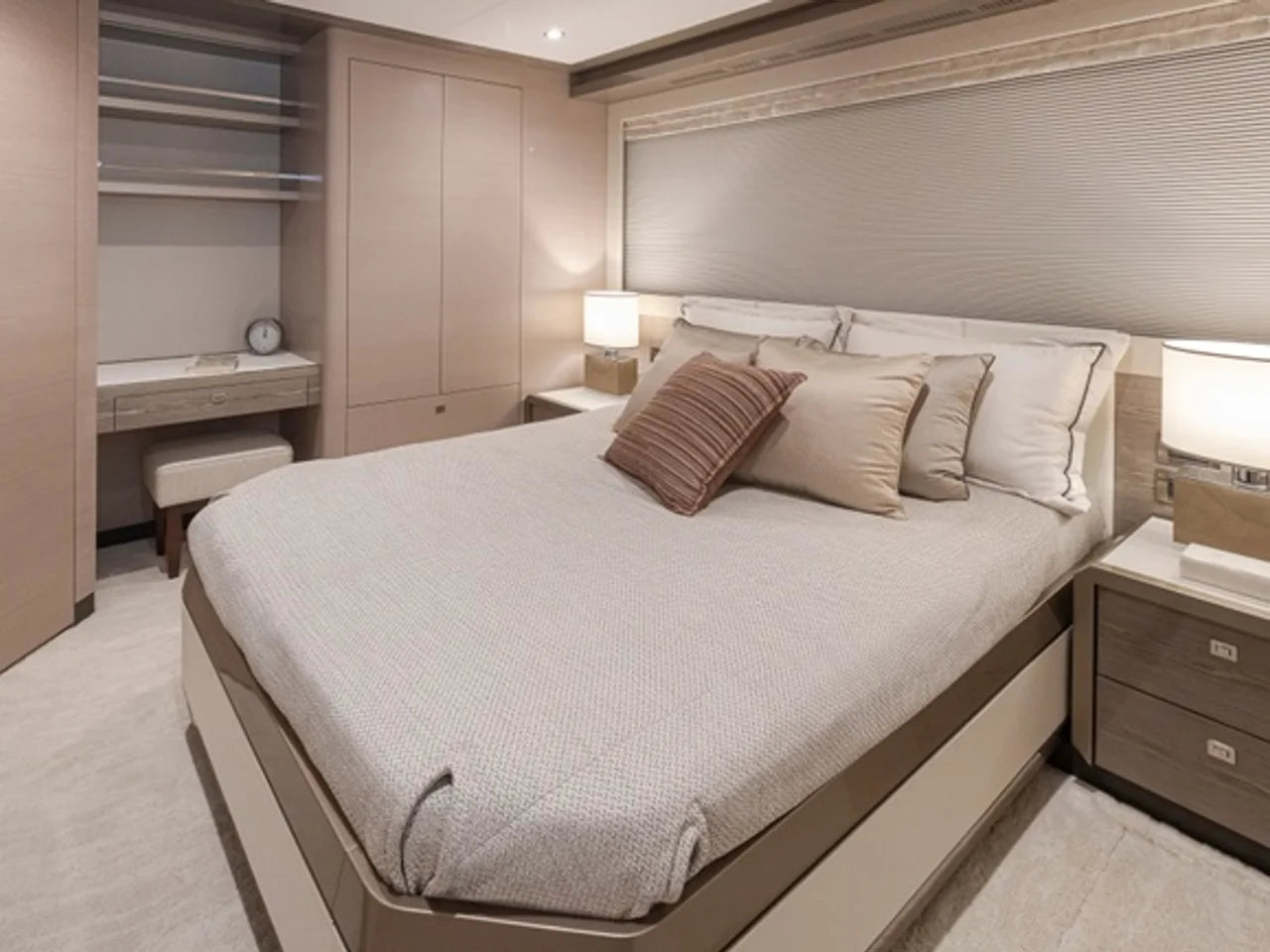 2027 Ocean Alexander 27R 93.0 feet, Pompano Beach, FL #45