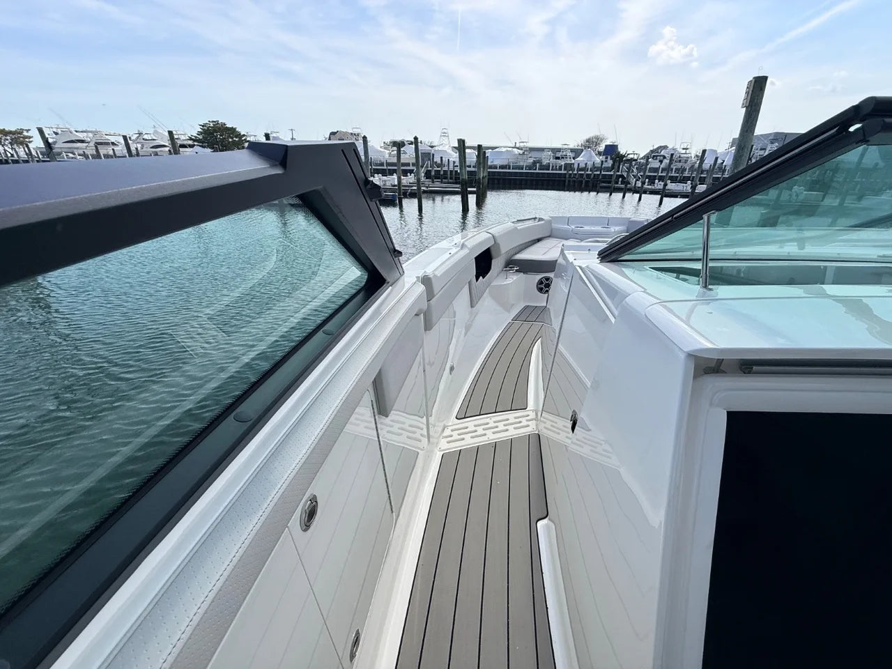 2026 Sea Ray SLX 400 Outboard 40.0 feet, Somers Point, New Jersey #25